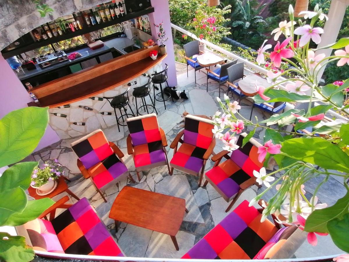 Bed and Breakfast Lonos Circle Private Garden Romblon Экстерьер фото