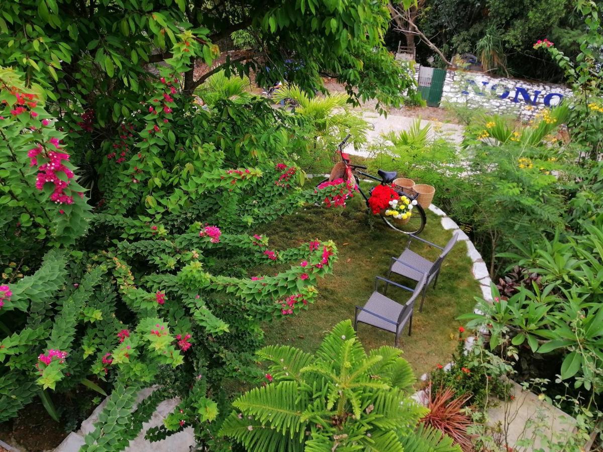 Bed and Breakfast Lonos Circle Private Garden Romblon Экстерьер фото